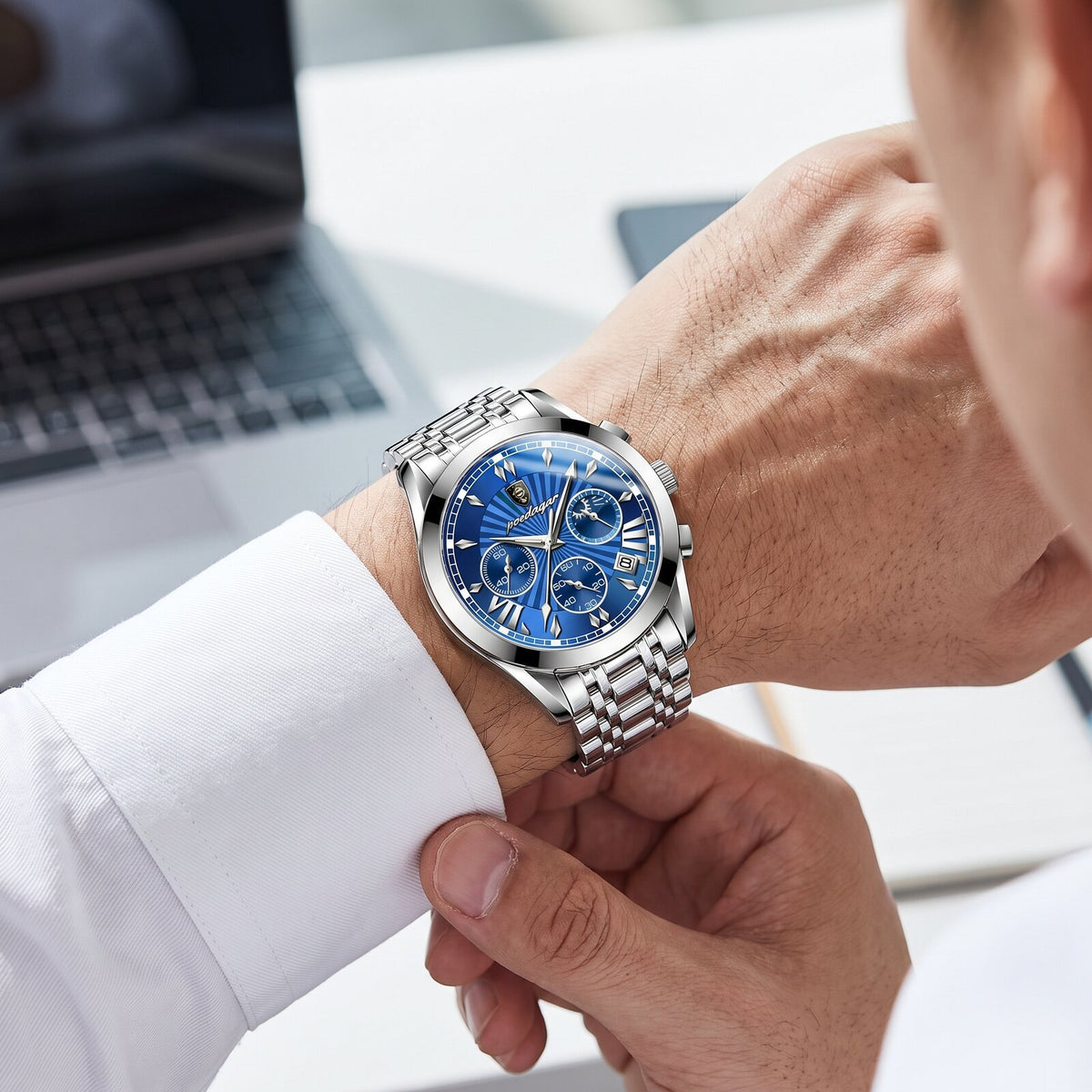 Poedagar Elite Empyrean aqua checking time