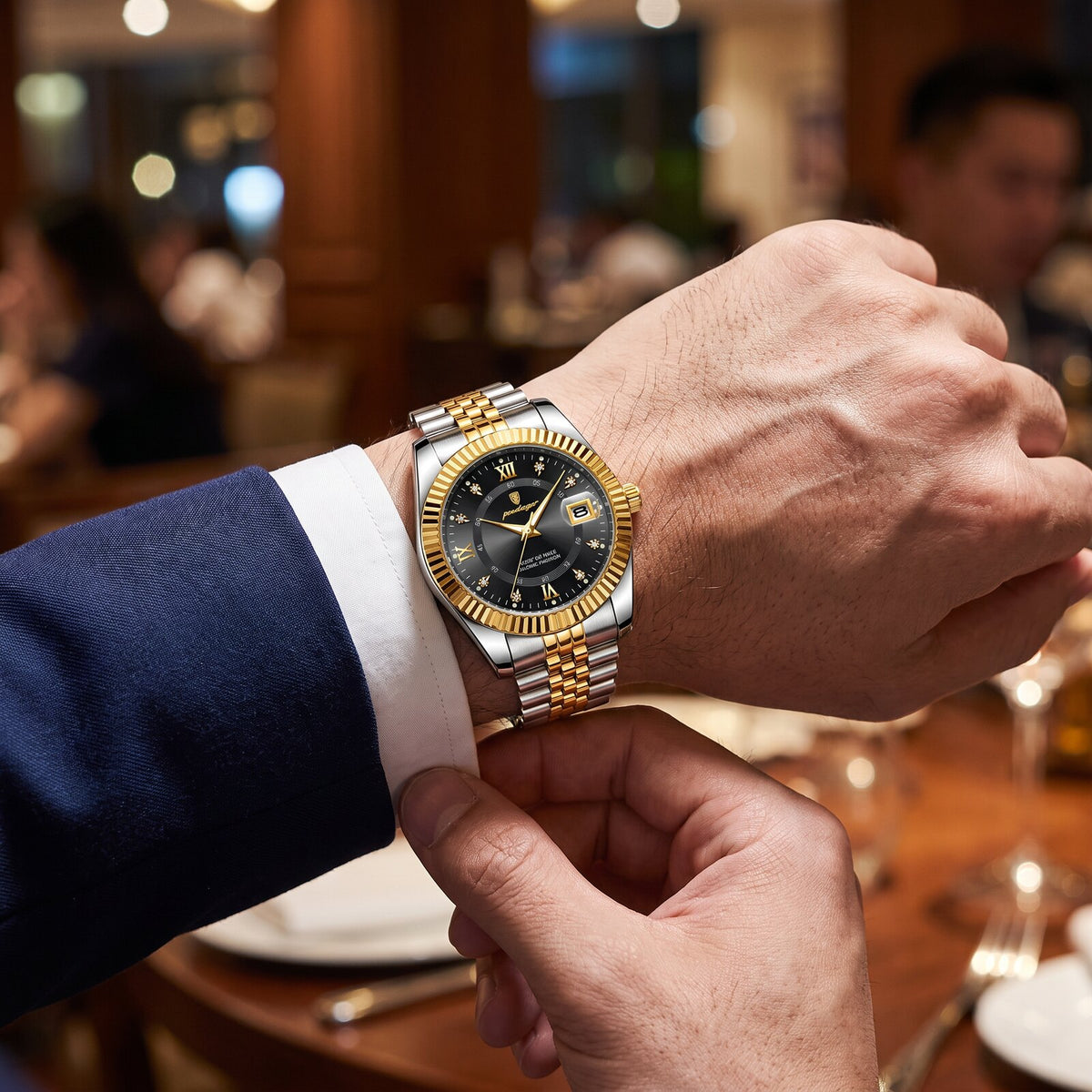 Poedagar GoldenStar black on wrist suit