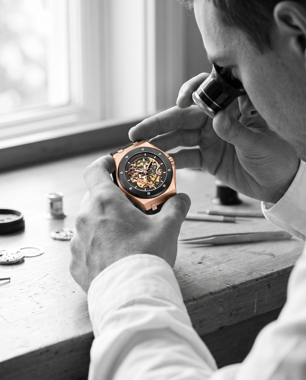 Inspecting an automatic skeleton watch